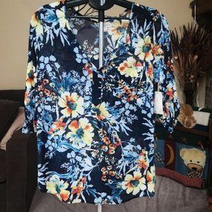 NWT Bailey & Chloe blue floral print blouse sz medium